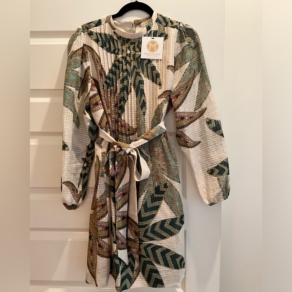 Marie Oliver dress